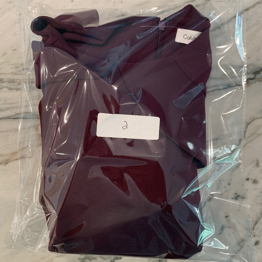 Calvin Klein Burgundy Cold Shoulder Sheath Dress New w/ Tags Women's Size 8 - Picture 16 of 16